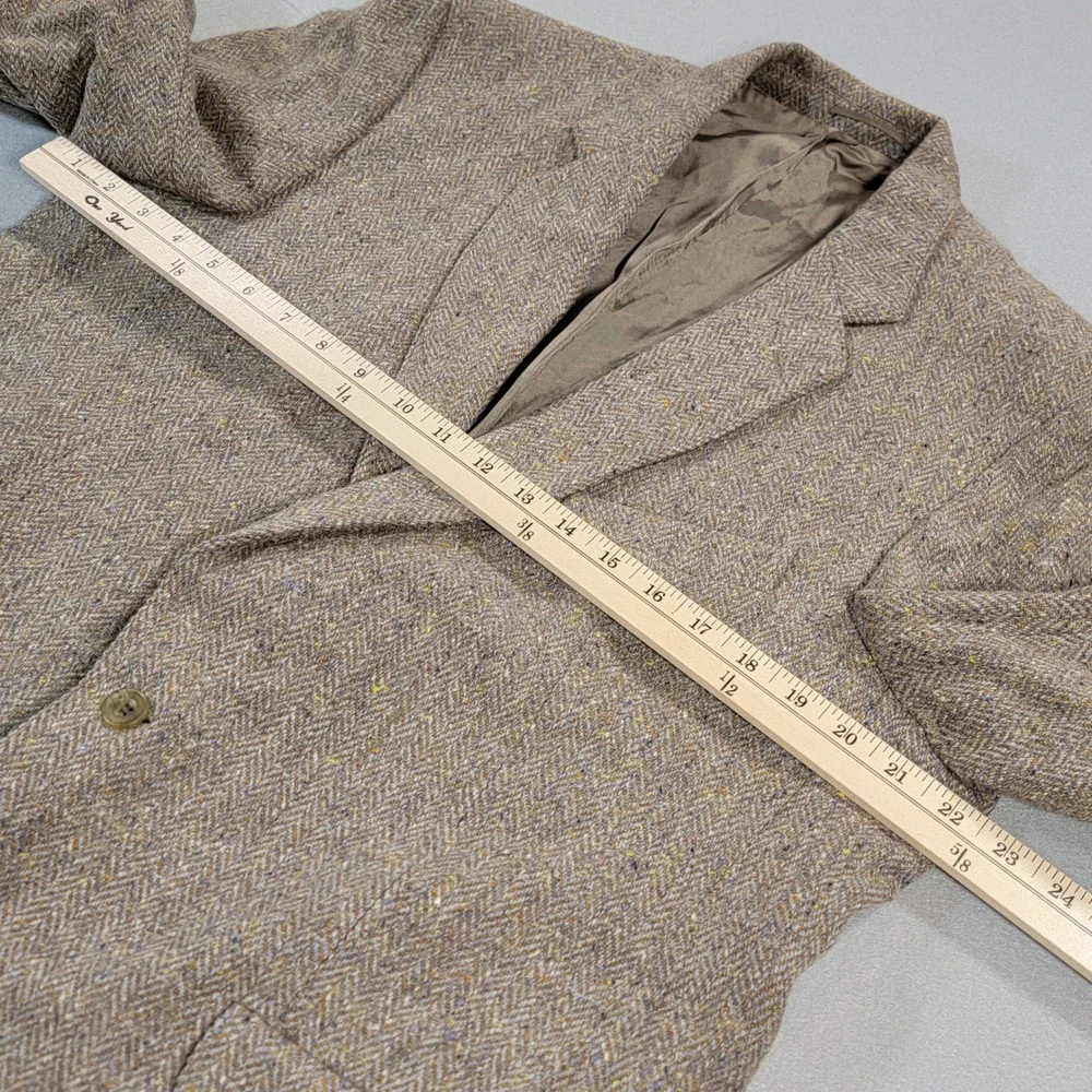 Vintage Magee Sport Coat Donegal Tweed Herringbone Irish Wool Blazer Men's 44L